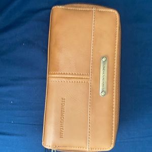 STONEMOUNTAINUSA WALLET TAN/BROWN COLOR